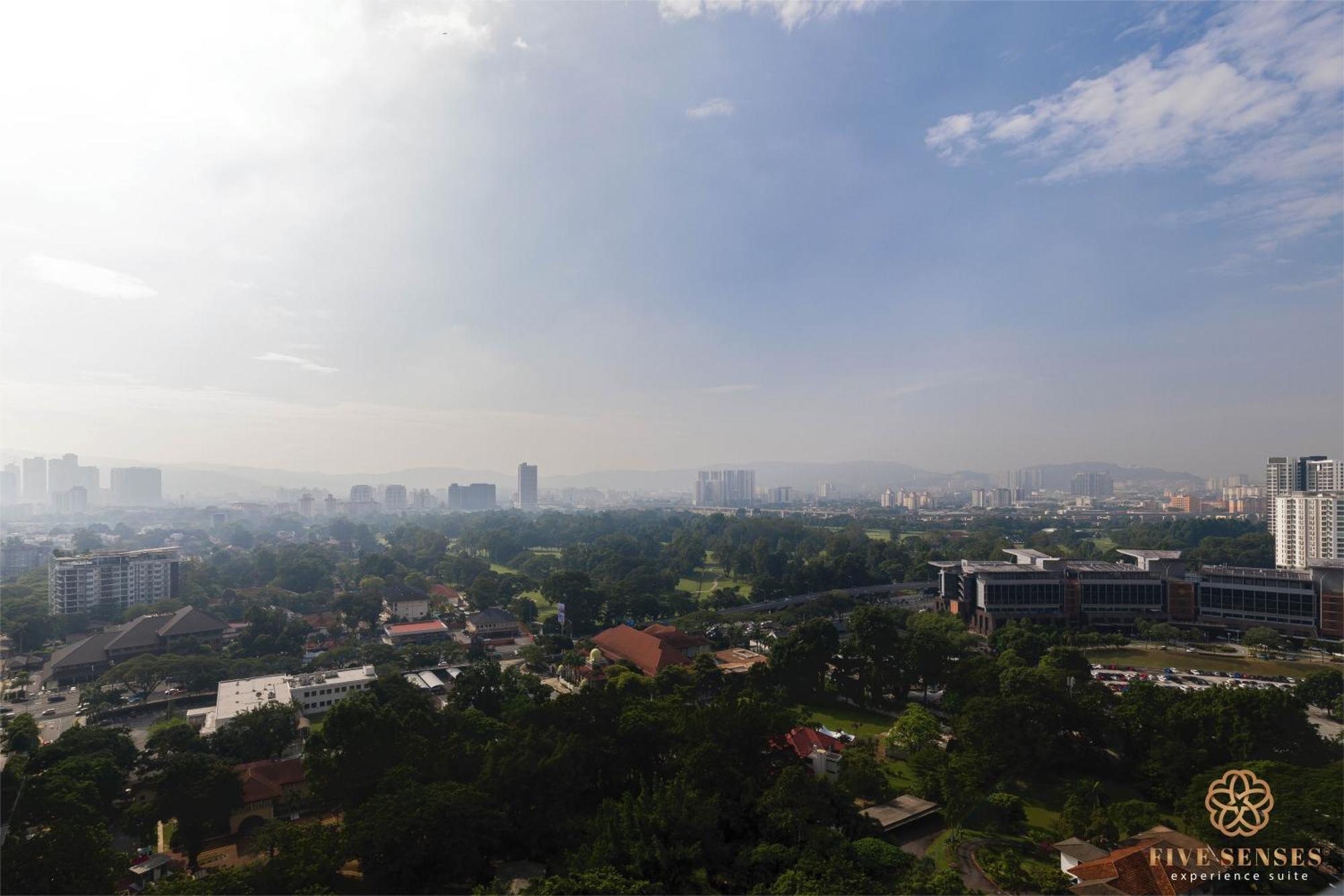 The Manor Residence Klcc By Five Senses Kuala Lumpur Habitación foto